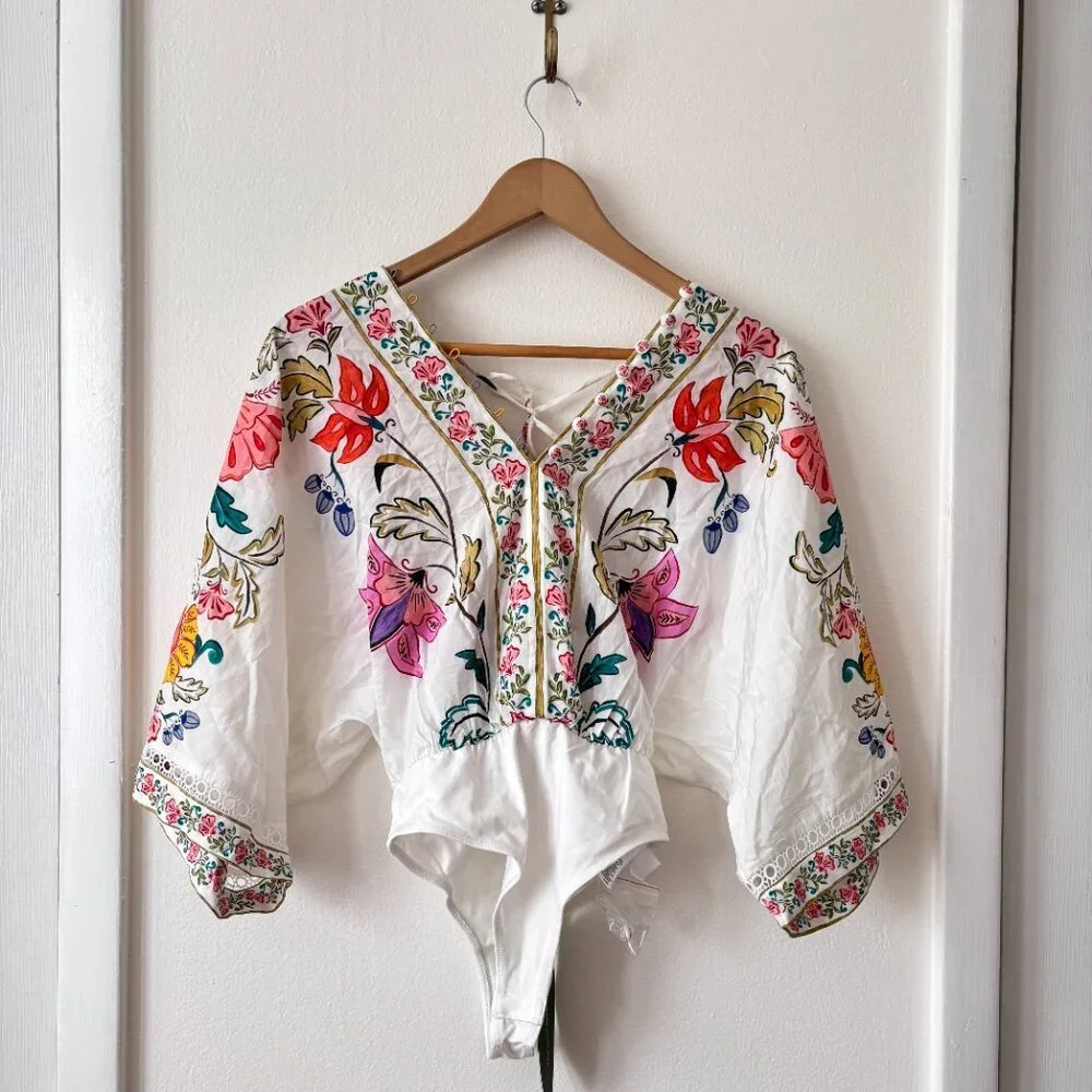 FARM Rio Off-White Insects Floral Bodysuit - Picture 9 of 10